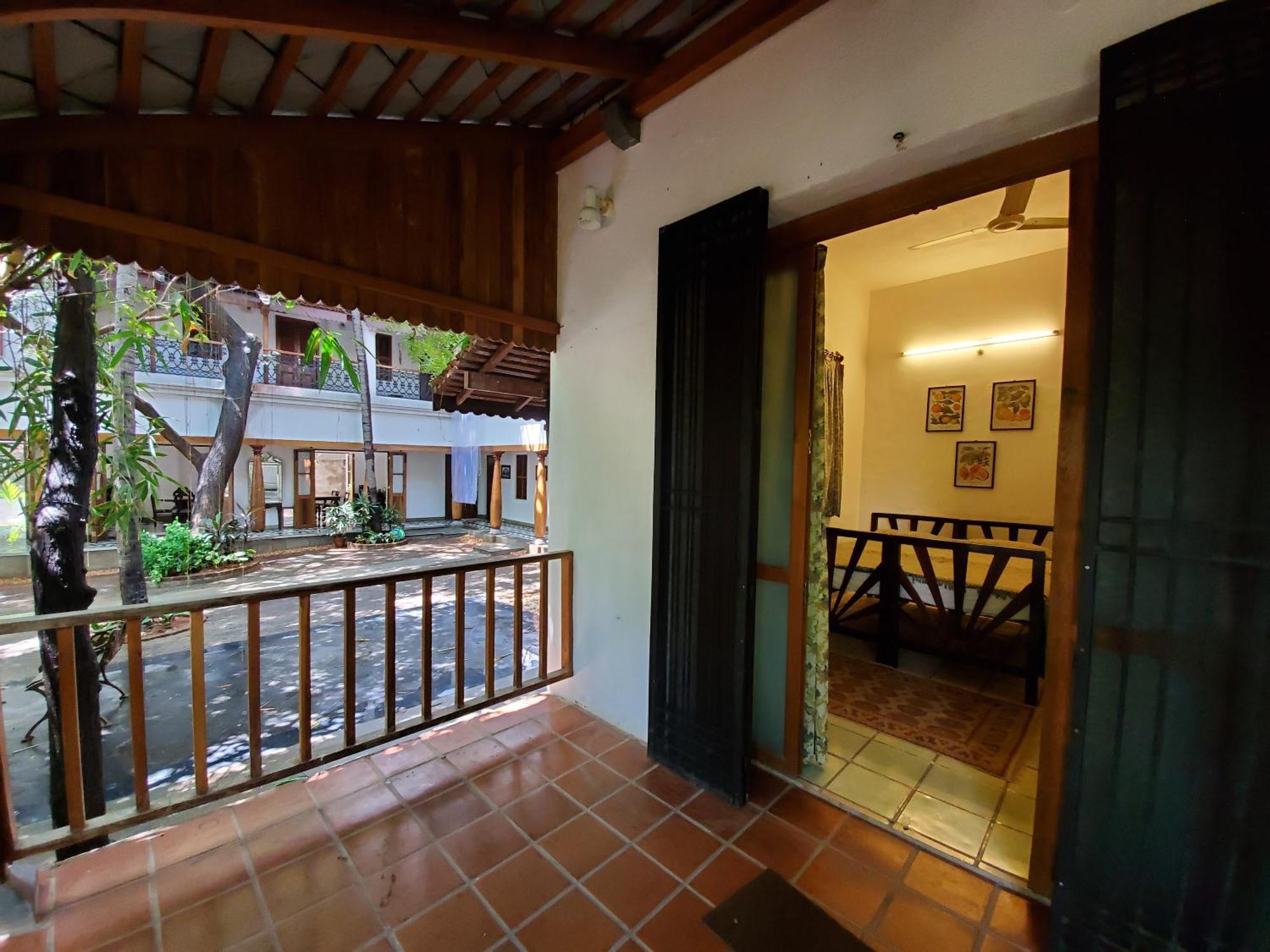 Hotel Kariappa House à Pondichéry Extérieur photo